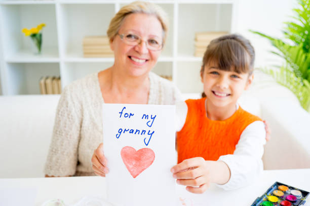 istock Grandmother and grandaughter 846696226