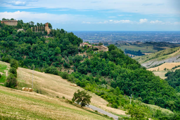 istock Summer landscape near Serramazzoni (Modena, Italy) 846708492