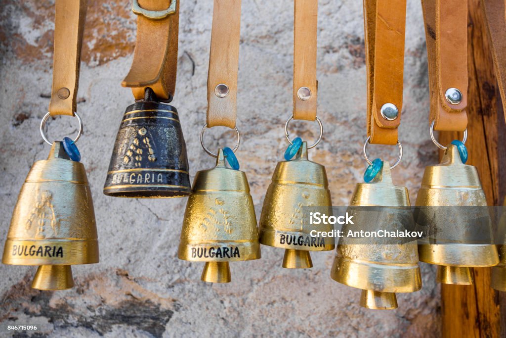 BULGARIA CAMPANE TRADIZIONALI MONTAGNA - Foto stock royalty-free di Bulgaria