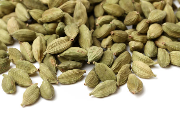 istock Cardamom seeds isolated on white background 846751408