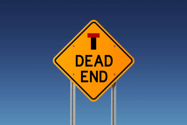 istock Yellow Dead End Ahead Traffic Sign on Blue Sky 846778346