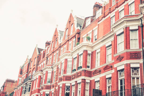istock Magnificent Architecture and Residential Community in London 846806480