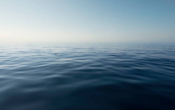 istock Sea view in a calm and quiet day 846814546