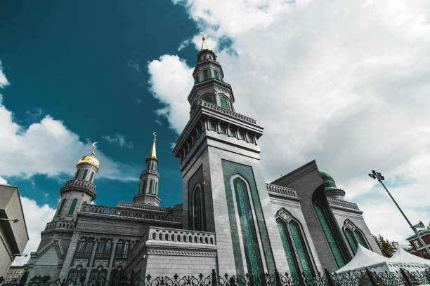 istock The Grand Cathedral Mosque in Moscow 846935926