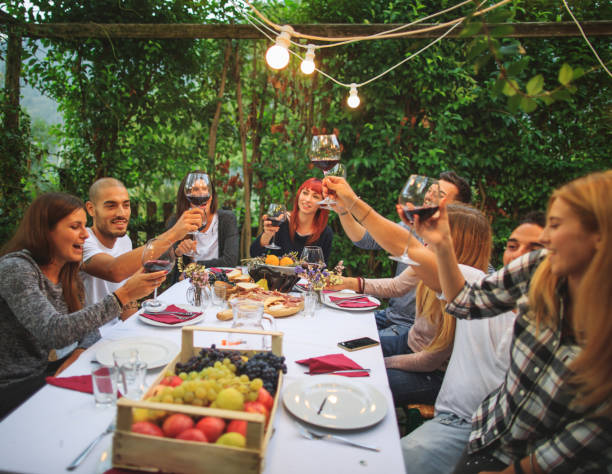 istock Winemaking party at agriturismo in Italy 846987618