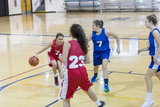 istock Girls high school basketball team 847012924