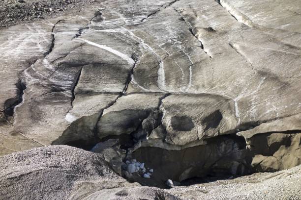 istock Fractured Snout of Des Poilus Glacier 847032588