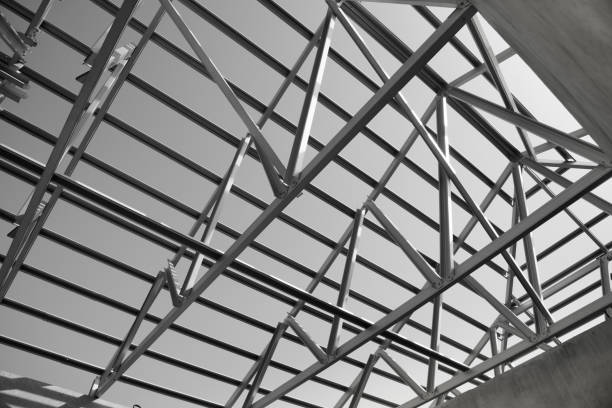 istock Structure of steel roof frame for building construction. 847033742