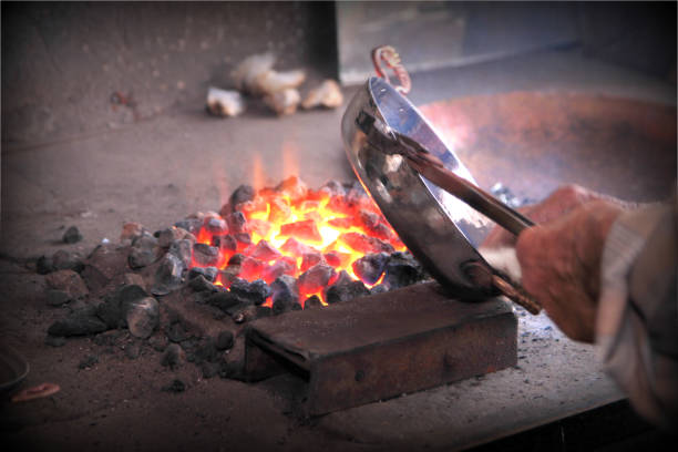 istock Traditional Turkish tinsmith or coppersmith 847208440
