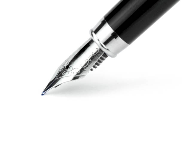 istock Black fountain pen 847212798