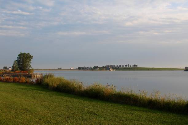 istock Lake in the Morning 847247570