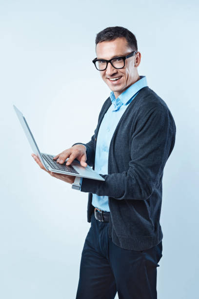 istock Successful man of business working on computer over background 847272372