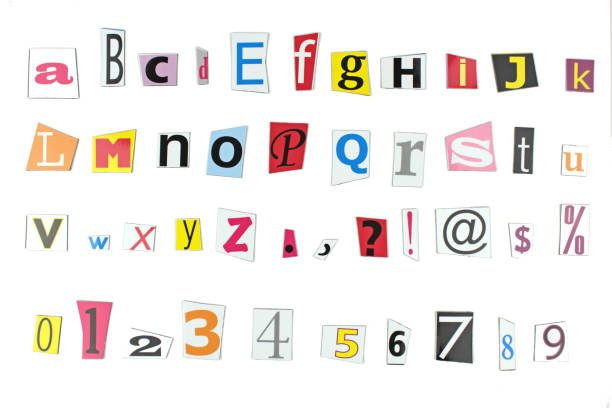 jornal letras, números e sinais de pontuação - typescript variation newspaper alphabet - fotografias e filmes do acervo
