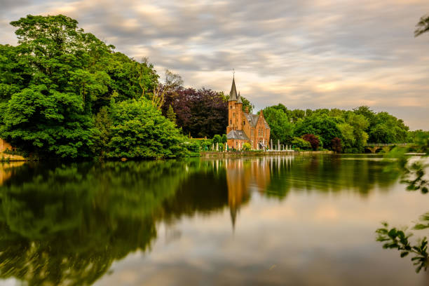 istock Bruges (Brugge) cityscape with Minnewater lake 847429534