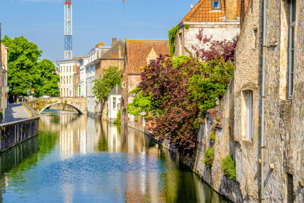 istock Bruges (Brugge) cityscape with water canal and bridge 847429880