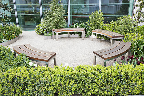 Circular benches in courtyard  courtyard stock pictures, royalty-free photos & images