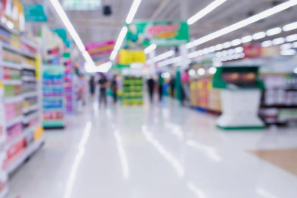 istock Supermarket store abstract blur background 847484094