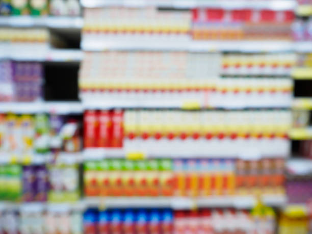 istock Supermarket shelves with abstract defocused blur background 847495994
