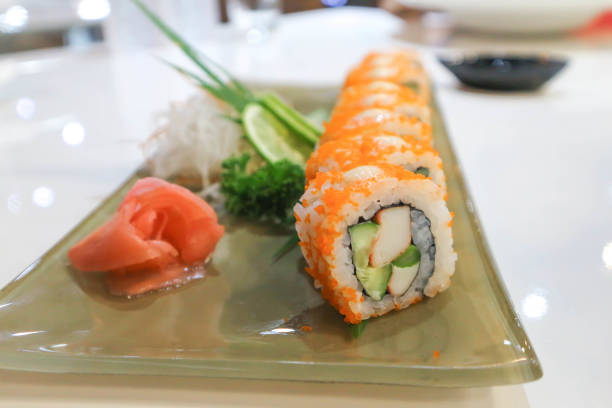 istock california maki or  california roll 847544922