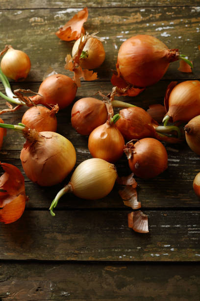 istock Ripe onions, food closeup 847580068