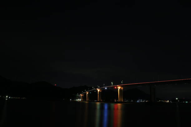 istock Night view of the bridge 847580720