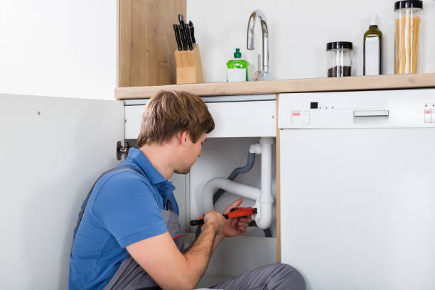 istock Male Plumber Fixing Sink Pipe 847602372