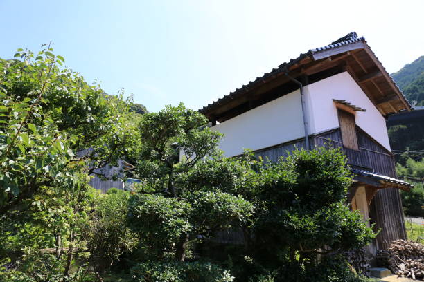 istock Traditional Japanese house 847675726