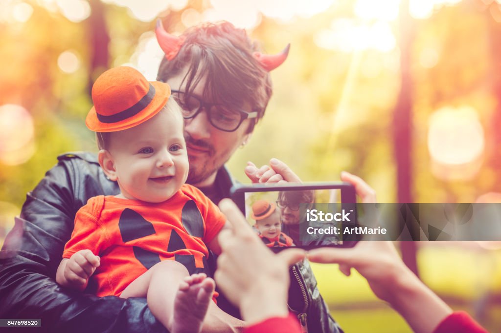 Halloween für Familien - Lizenzfrei Bühnenkostüm Stock-Foto