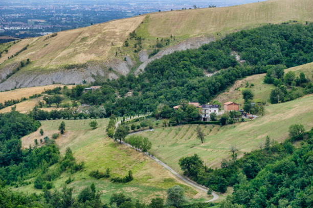 istock Summer landscape between Guiglia and Bologna 847706200