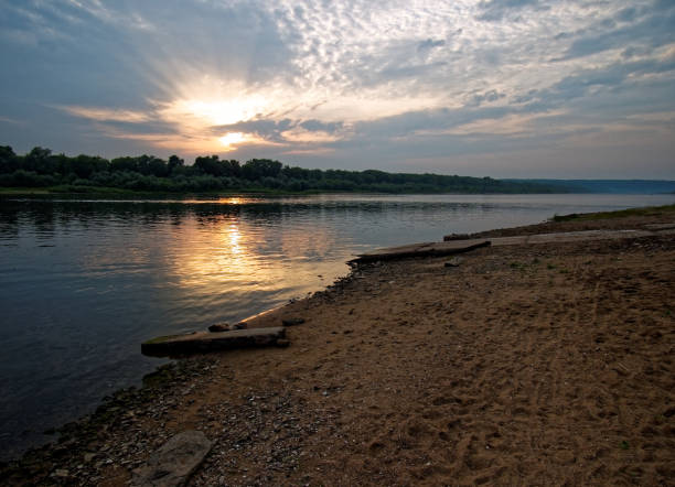 istock evening on the Oka river in the Tula region 847722040