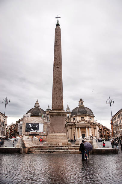 flaminio obelisco en roma - people of freedom italian party fotografías e imágenes de stock