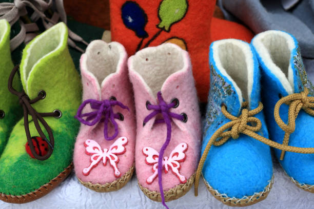 istock Details of felt shoes 847803964