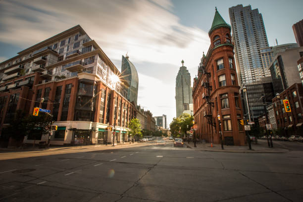 istock Downtown Toronto - Urban Long Exposure 847981014