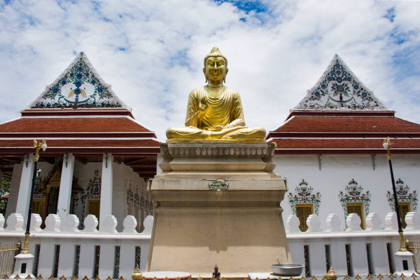 istock Wat Phaichayon Phon Sep Ratchaworawihan in Samut Prakan, Thailand 847981240