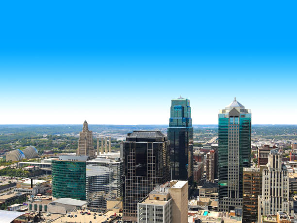 istock Kansas City Missouri Skyline 847981344