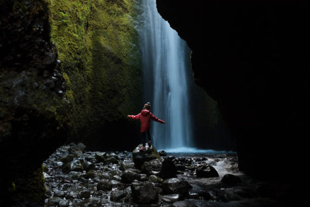 istock Traveling Iceland with kids 848024676