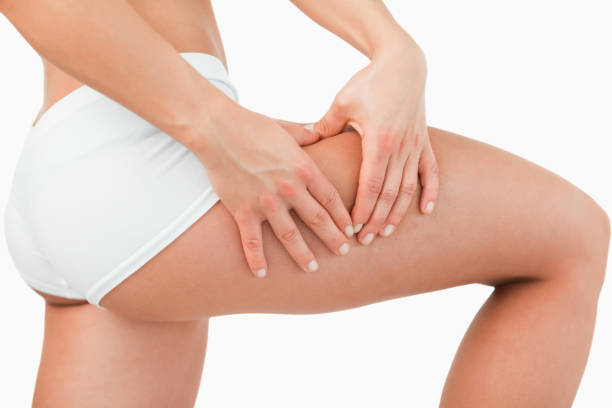 istock Woman touching her thigh 848032594