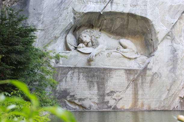 istock Lion of monument in Lucerne 848240274
