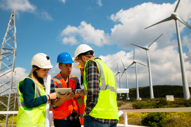 istock Engineers of wind turbine 848261400