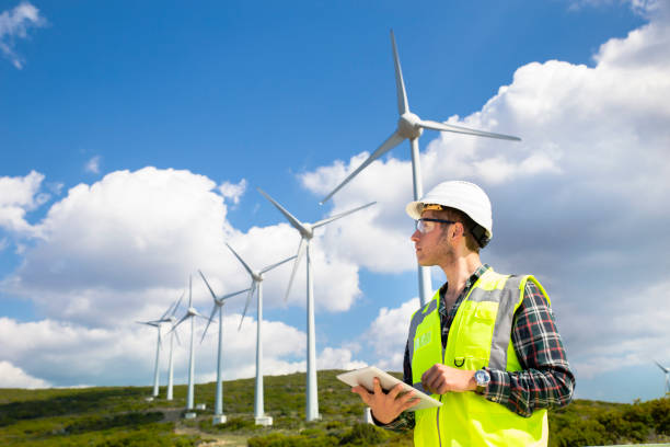 istock Engineers of wind turbine 848278640