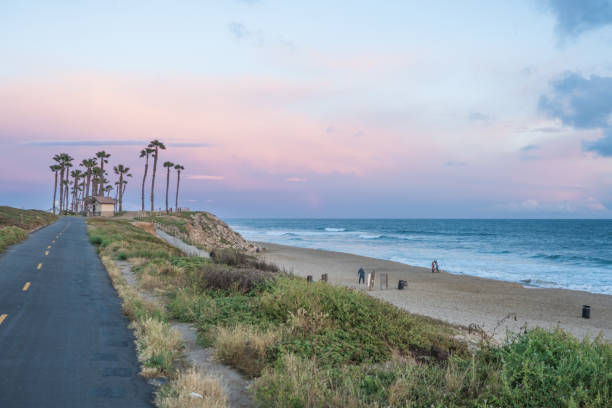 istock Beautiful Sunset in  Huntington Beach, California 848470552