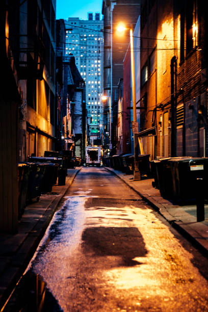 istock Dark alley - Downtown Philadelphia 848673592