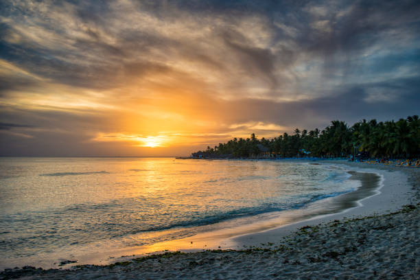 istock Beautiful sunset in the Caribbean 848866158