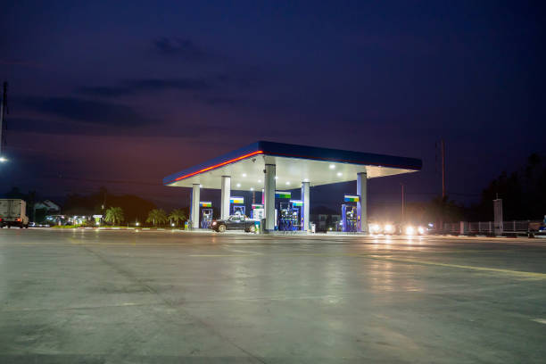 istock gas station with clouds and sky at sunset 848973990
