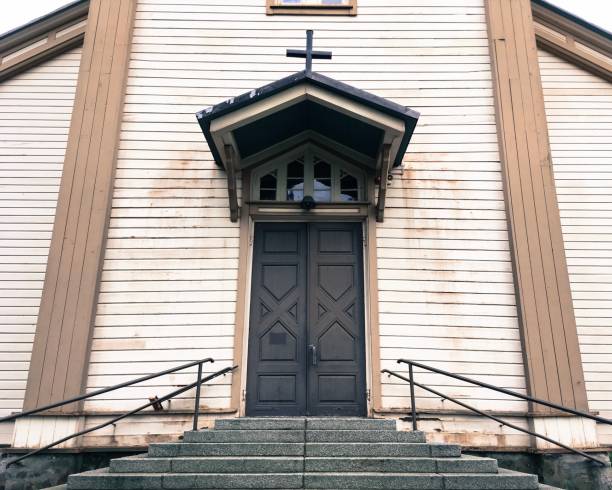 istock church entrance 849197026