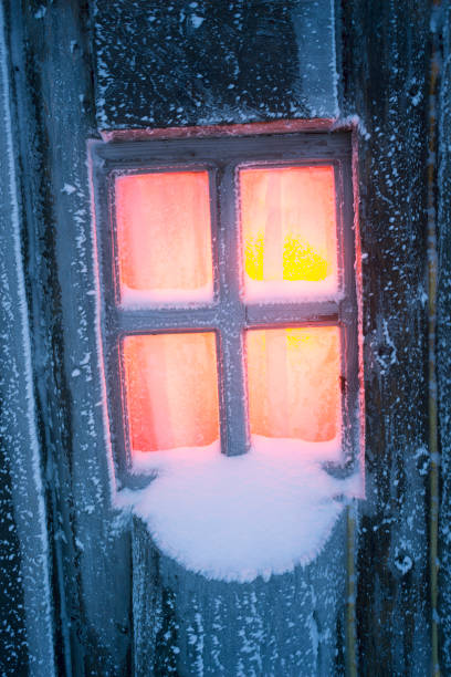 istock Refuge in winter travelers 849207850