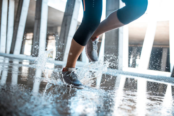 istock I'm gonna get wet! 849269396