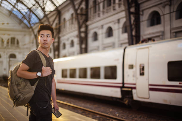 istock Tourist leaving city 849274962