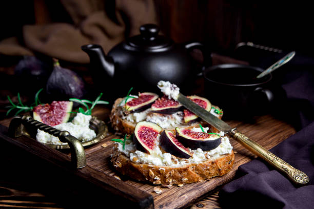 istock toast with cottage cheese 849525110