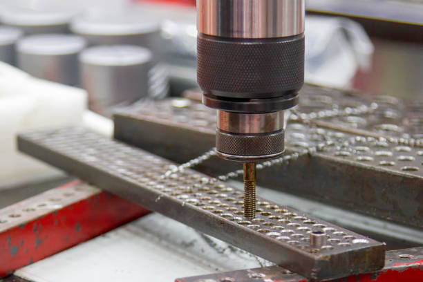 istock Tapping machine and plate of hole 849653088